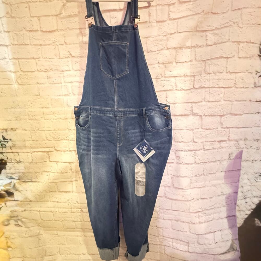 A1 Denim Sz 26W *NWT* Stretchy Blue Denim Ankle length Overalls - very nice